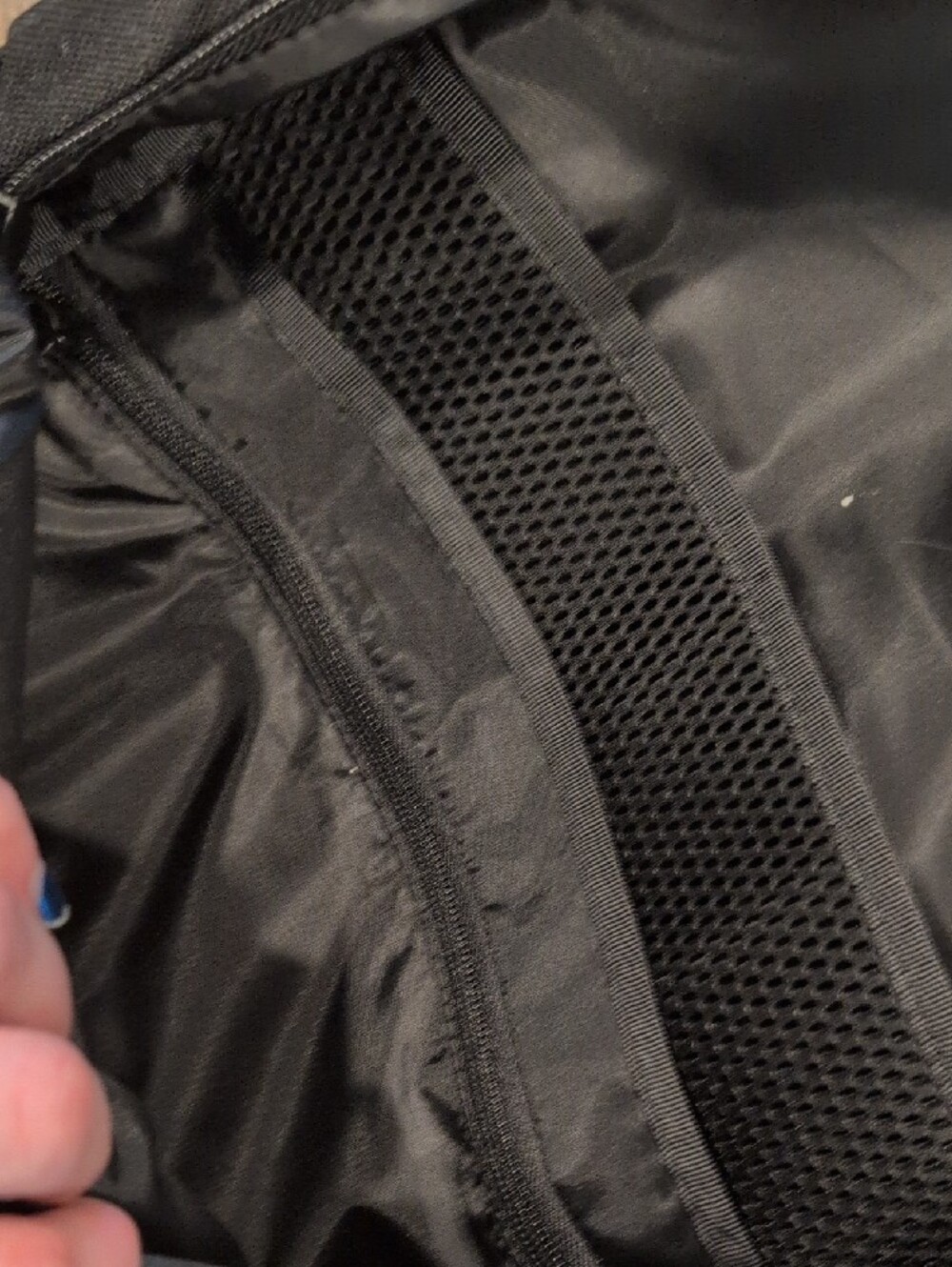 PINK Victoria's Secret Black Men's Backpack with Branded Pull Tabs - Picture 3 of 6